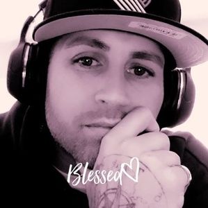 Meet your Posher, Steve